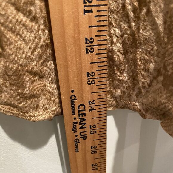 LRL Ralph Lauren Top Women Large Tan Snake Print 100% Linen Semi Sheet Python - Picture 8 of 12